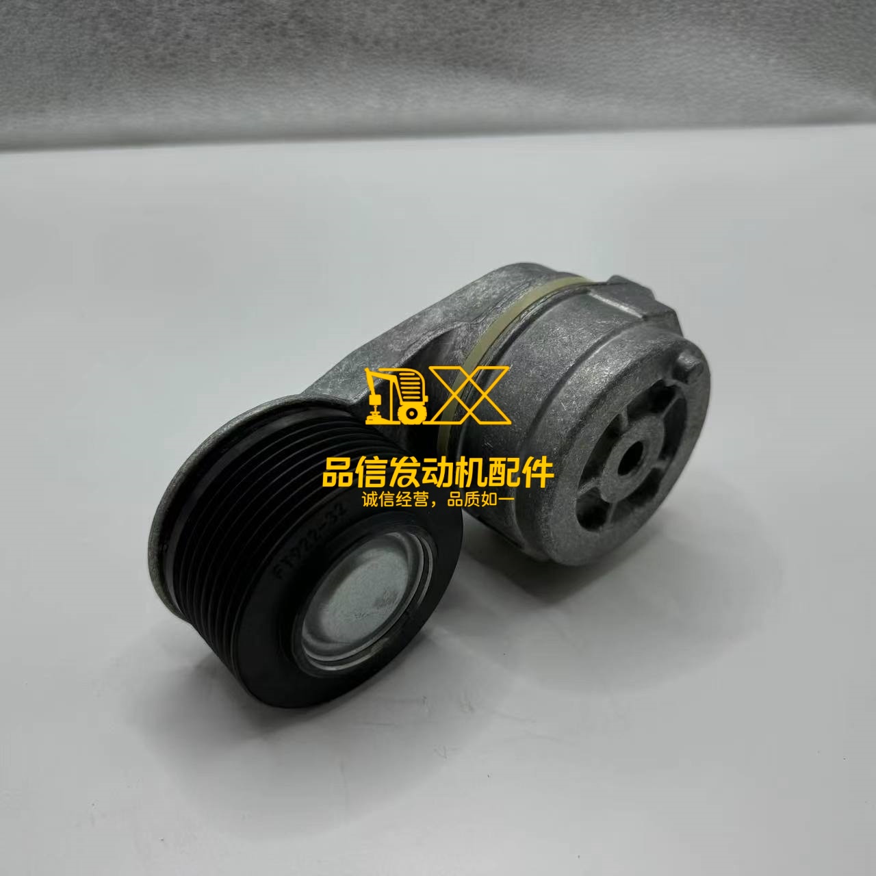 6D107 QSB4.5 QSB6.7 cinghia del motore tenditore 6743-61-4120 6754-61-4111 3976834 per Komatsu PC200-8 6D107 QSB4.5 QSB6.7 cinghia del motore tenditore 6743-61-4120 6754-61-4111 3976834 per Komatsu PC200-8