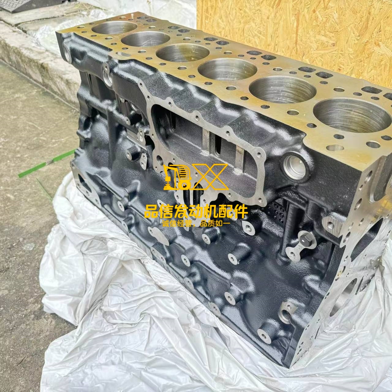 Isuzu Genuine Engine Cylinder Block 6HK1 8982069650 8970776360 02/801800 Isuzu Genuine Engine Cylinder Block 6HK1 8982069650 8970776360 02/801800