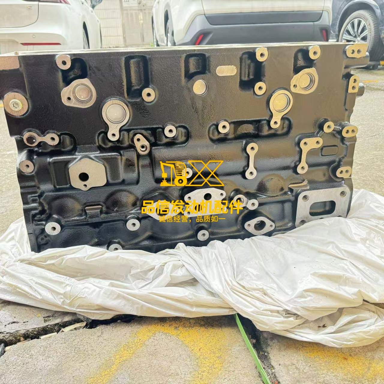 Isuzu Genuine Engine Cylinder Block 6HK1 8982069650 8970776360 02/801800