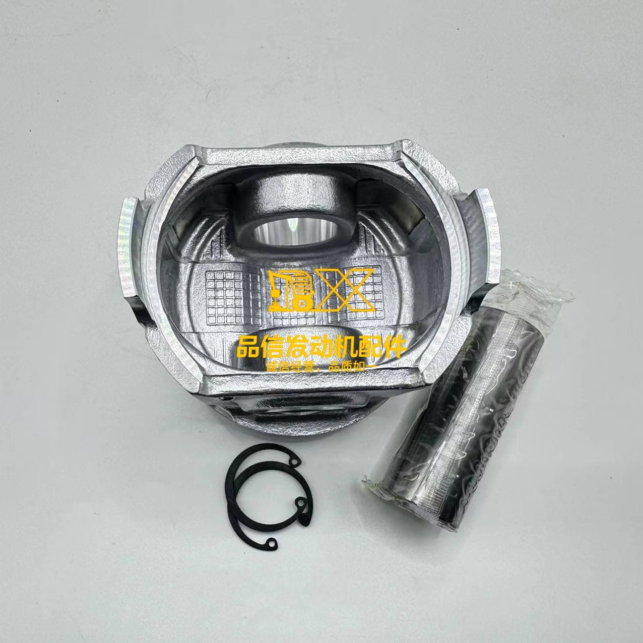 V3307 piston set 1J751-21113 Fits for Kubota V3307 V3307-DI 3077-DI-T V3307-DI-TE3 Engine M6040 M4062 M4063 M4070 M4072 M6060 M7040 Utility tractor