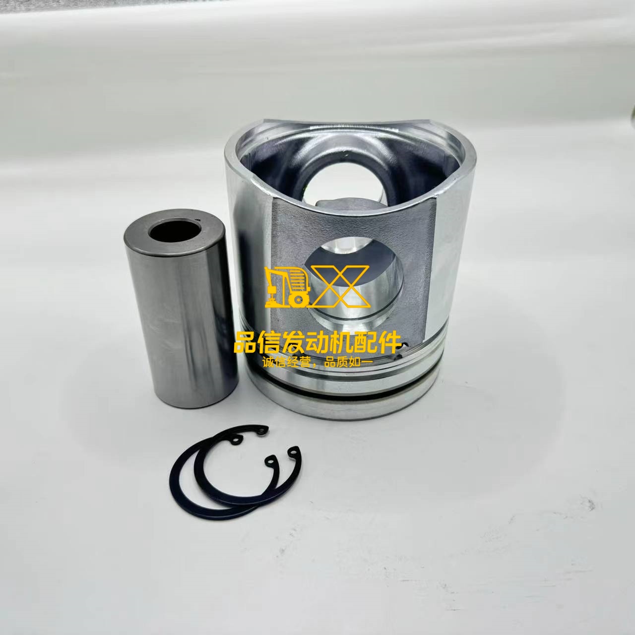 Piston With Pin And Clips 3919564 3919928 3923163 3802397 Suitable For Cummins 6CT 6CT8.3 Engines Parts