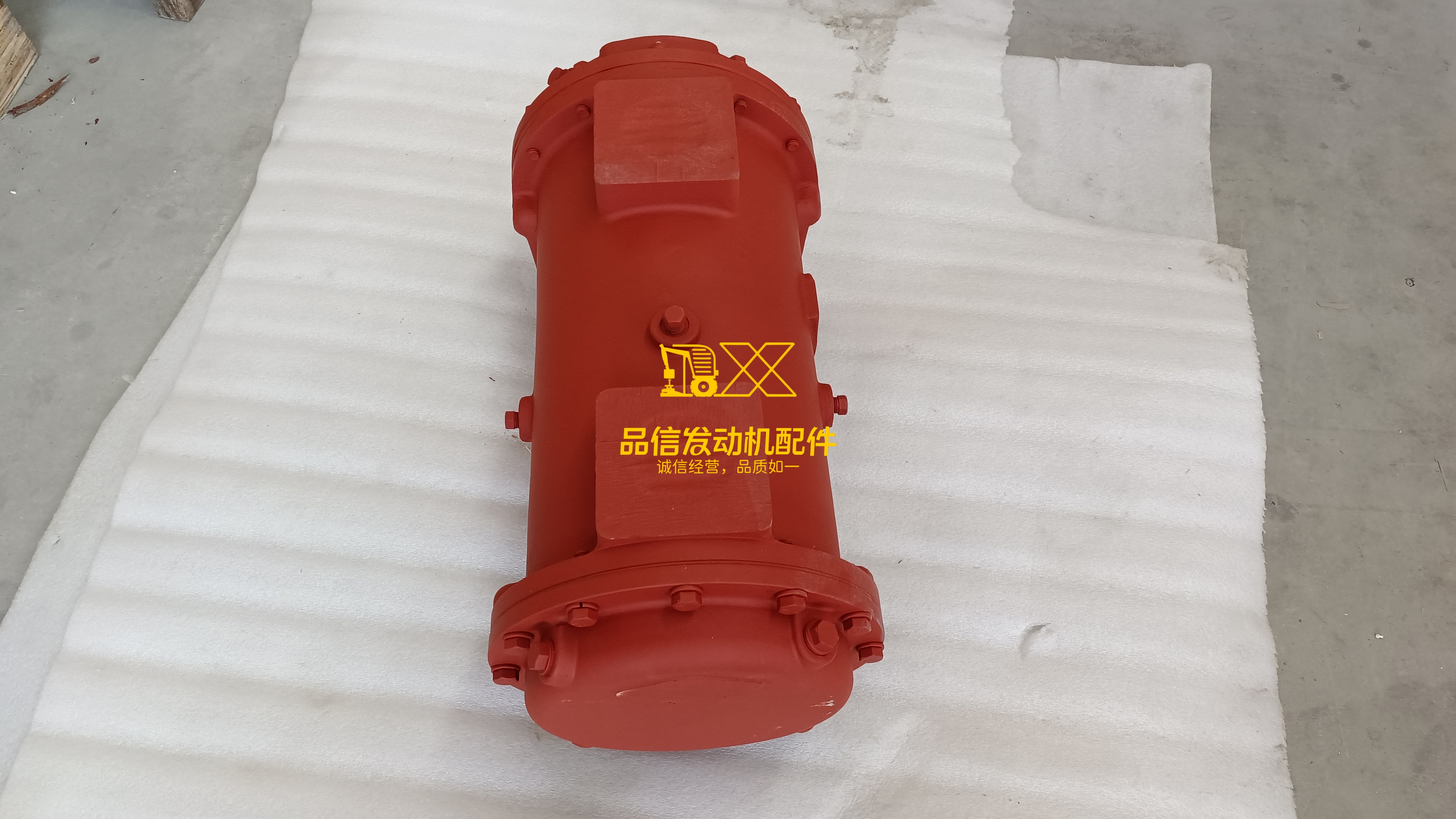 Dongfeng Cummins Marine Engine Parts NT855 Heat Exchanger 3166050 4914903 4914904 4296175 3655859