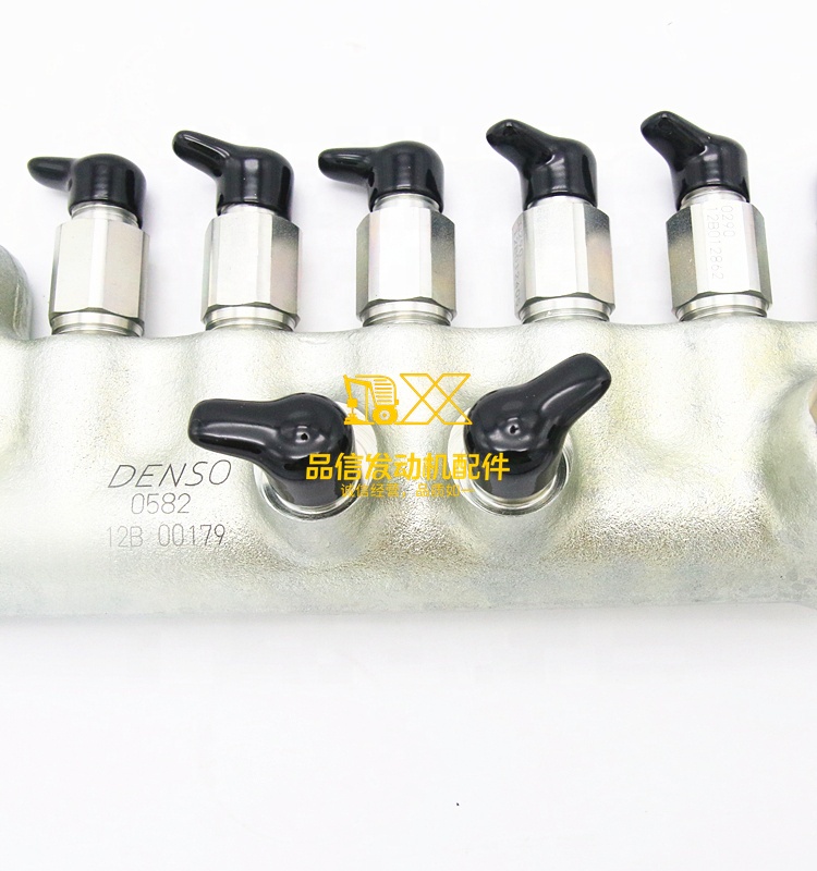 Genuine Original Other Auto Parts  6WG1 HITACHI ZX670-3  8-97603121-2  8976031212 Fuel Injection Pump Common Rai