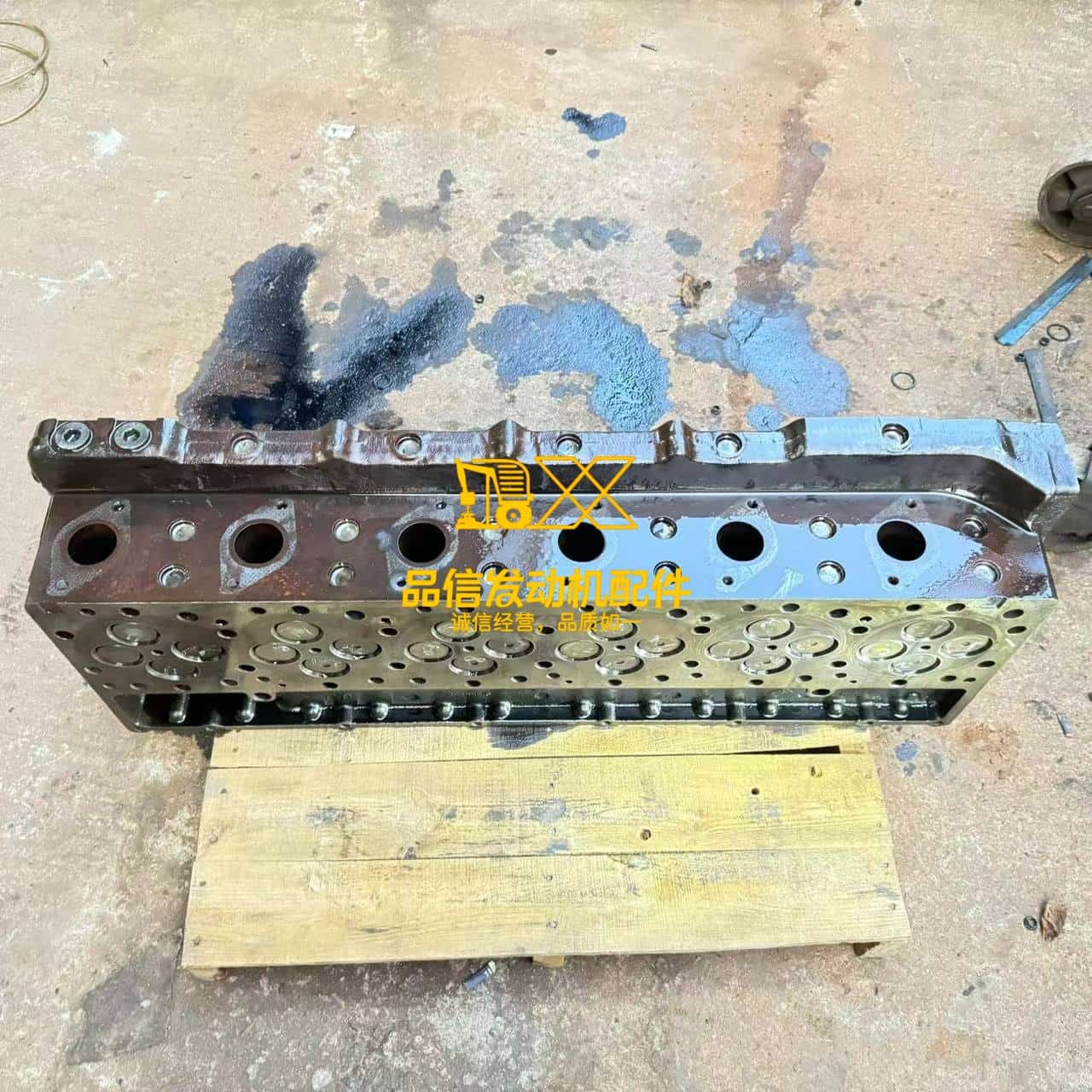 Diesel Engine Parts C13 Cylinder Head Assembly 305-0618 3050617 for Cat/Caterpillar