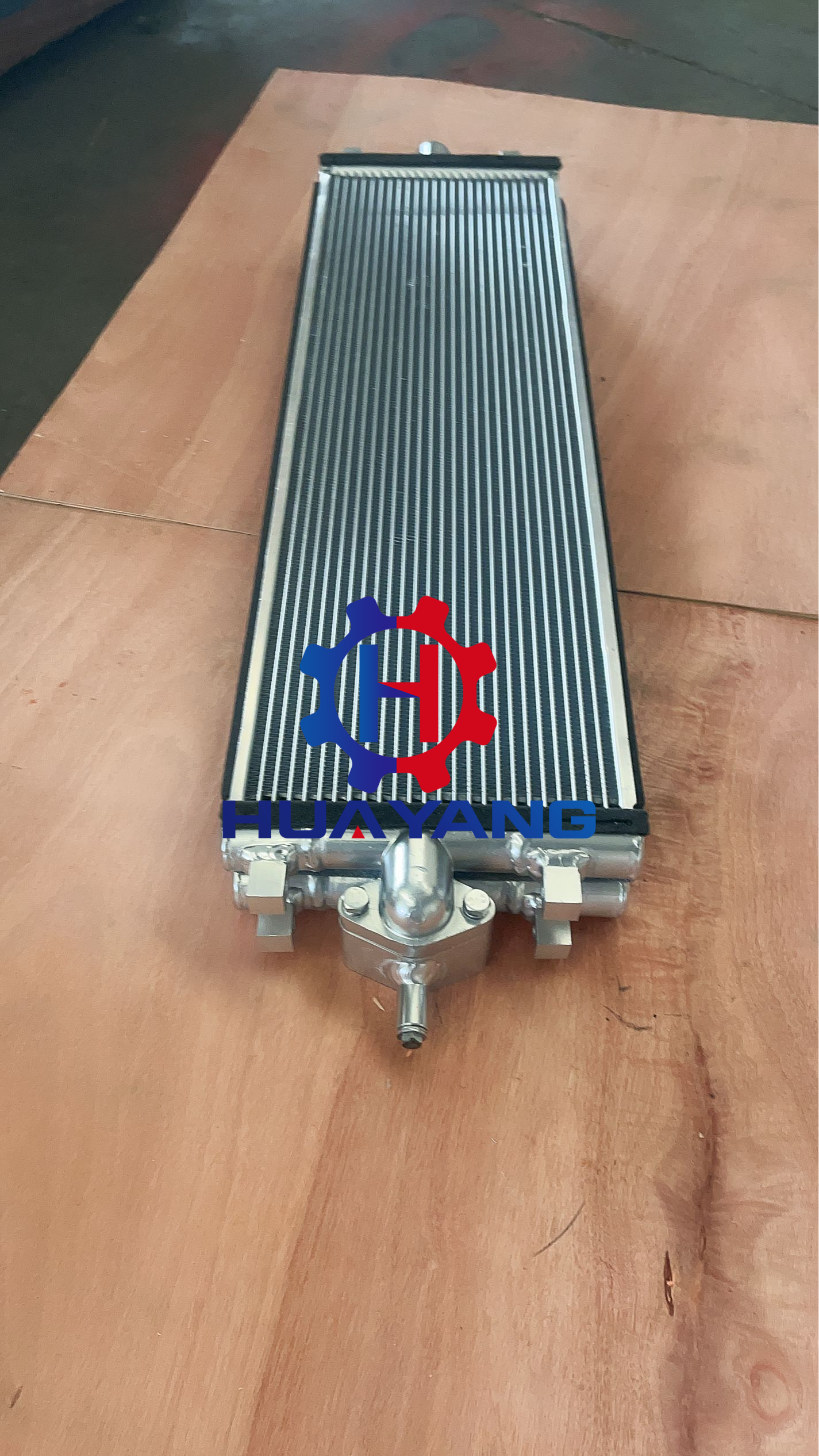 20Y-03-56130 OIL COOLER Excavator PC215-10 MO Spare Parts 20Y-03-46130 RADIATOR ASSEMBLY