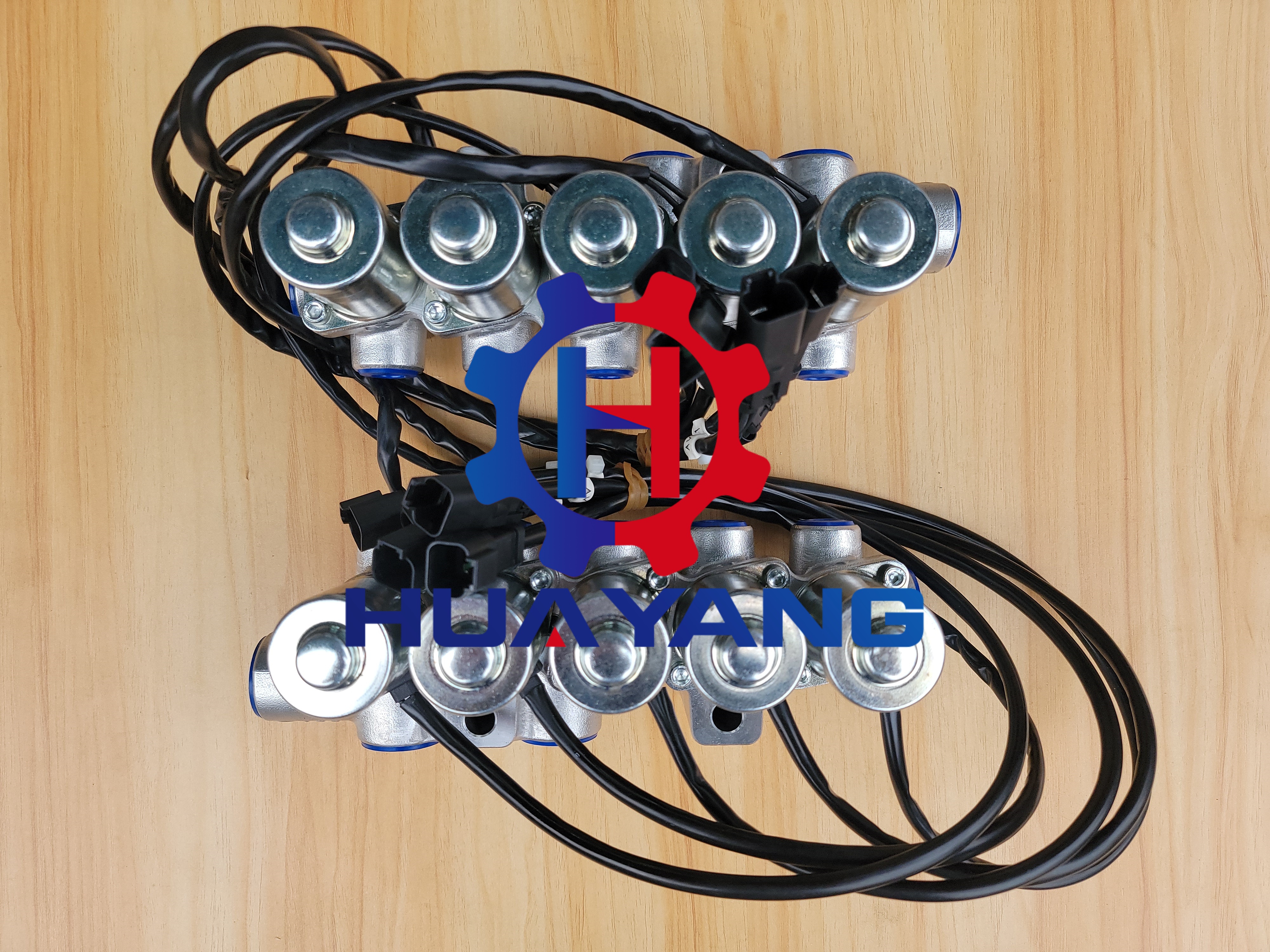 209-60-77240 Valve Assy For Komatsu PC600-7 PC750-7 Excavator Parts