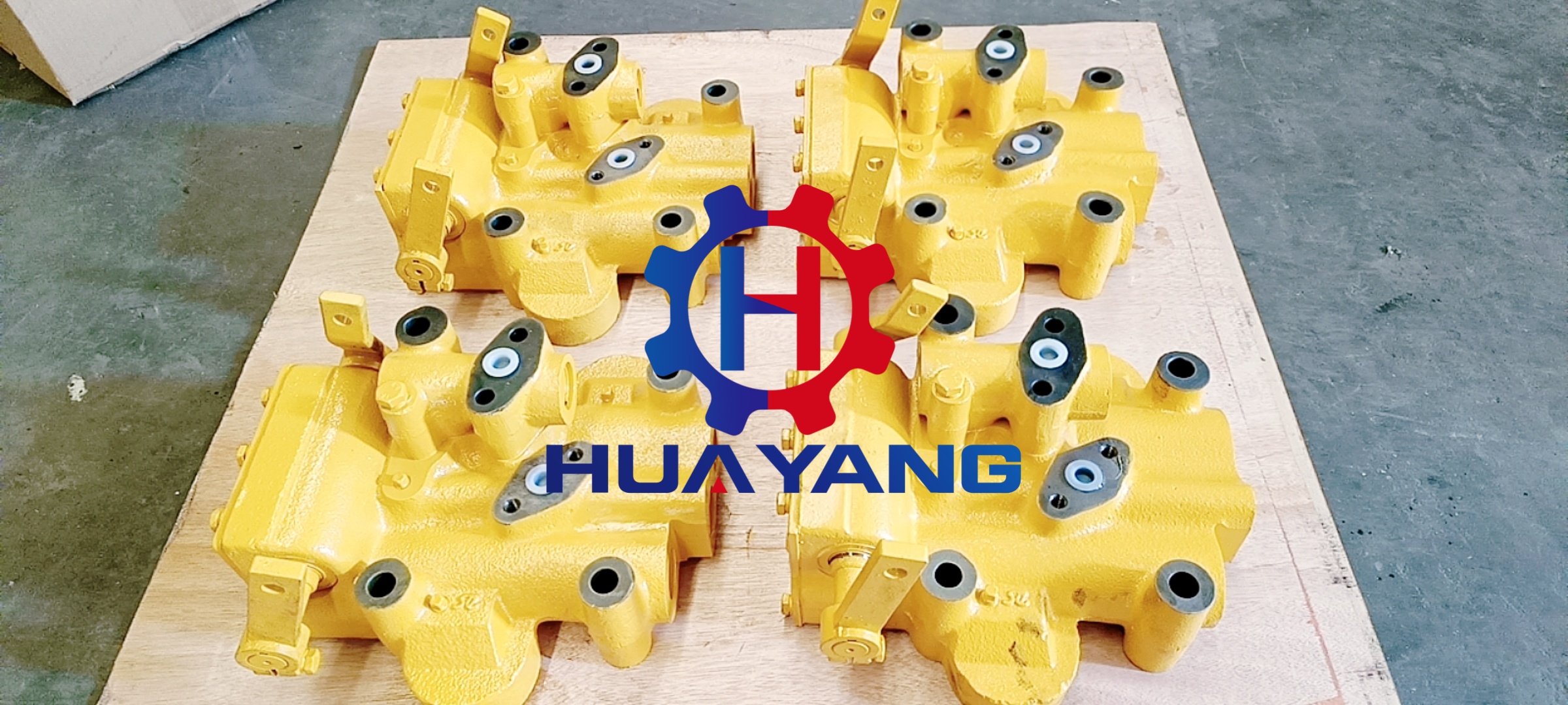 KOMATSU 144-40-00014 steering valve