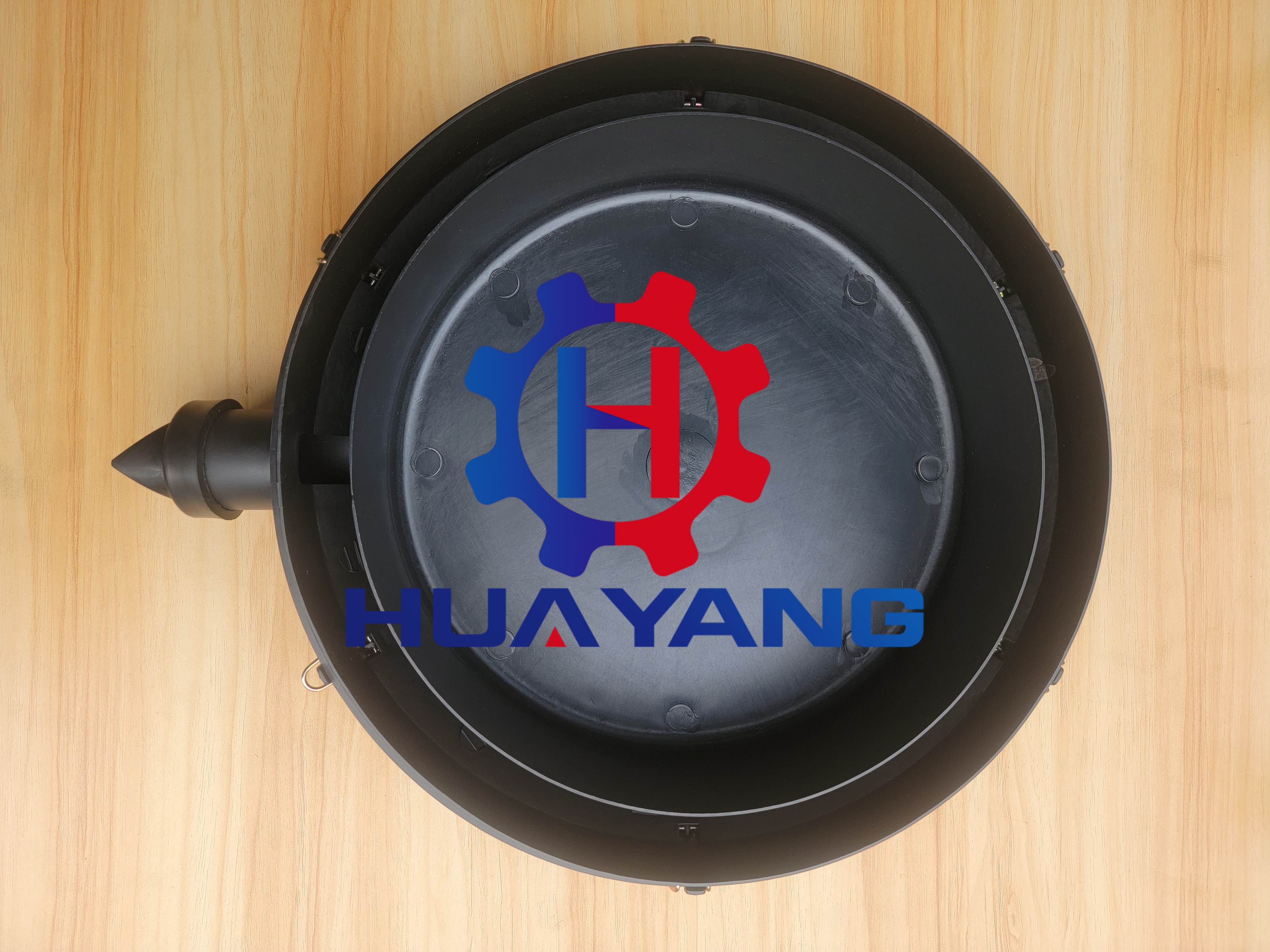 Cover Diesel Engine 600-184-1632 Komatsu Air Filter Housing Cover 6001841632 for Komatsu Diesel Engine 6D170 6D140