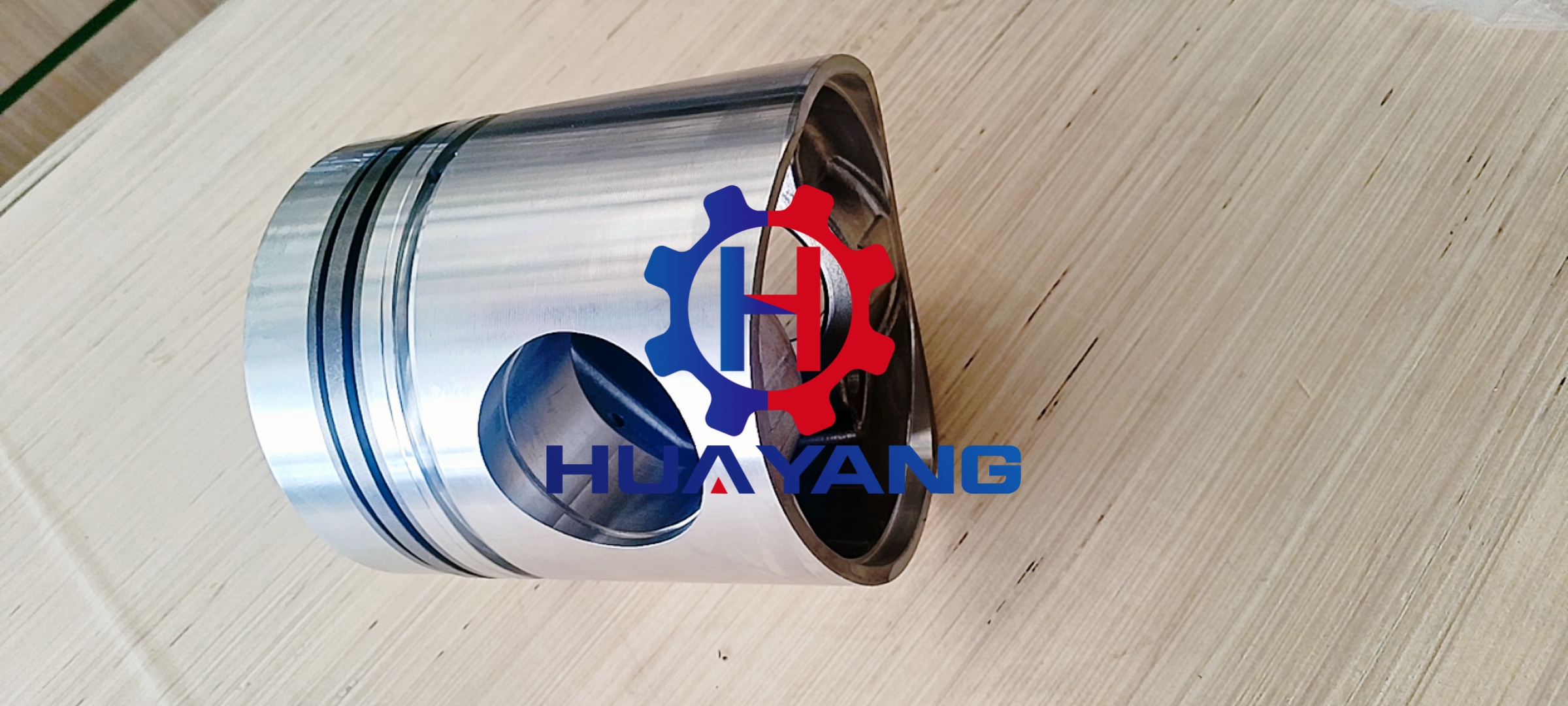 Piston With Pin And Clips 7C2431 Suitable For Caterpillar 3516 3512 3508 Engines Parts