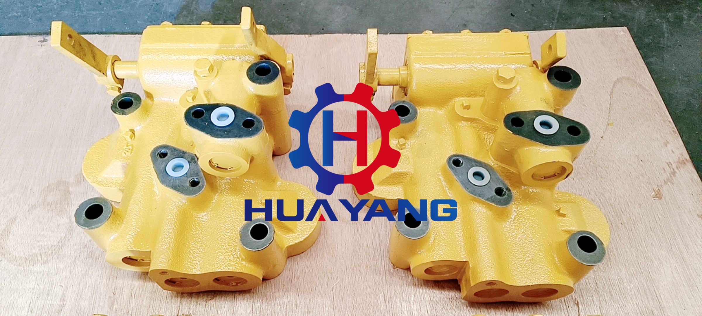 KOMATSU 144-40-00014 steering valve