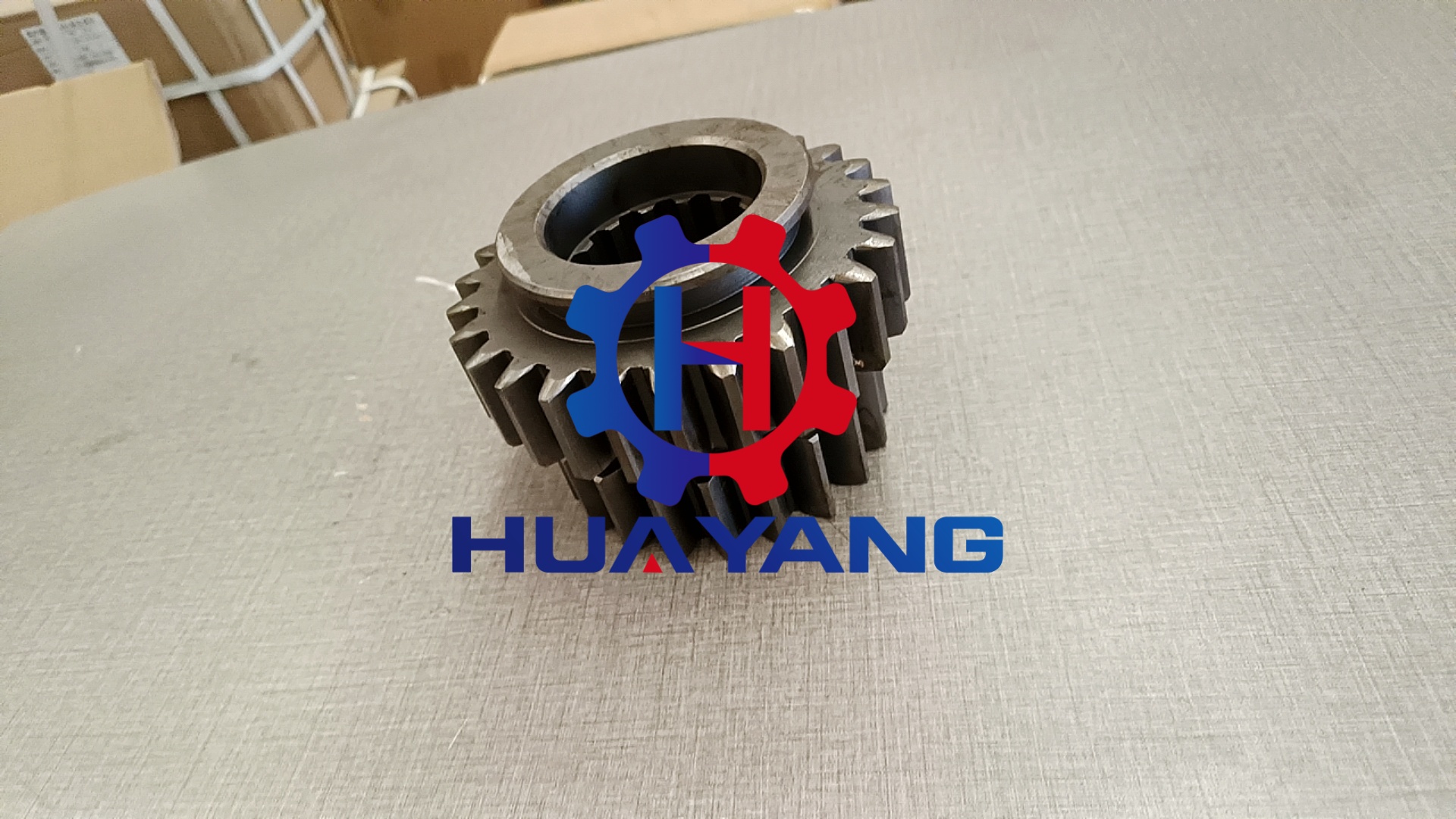 Komatsu GEAR 130-14-71140 NEW OEM