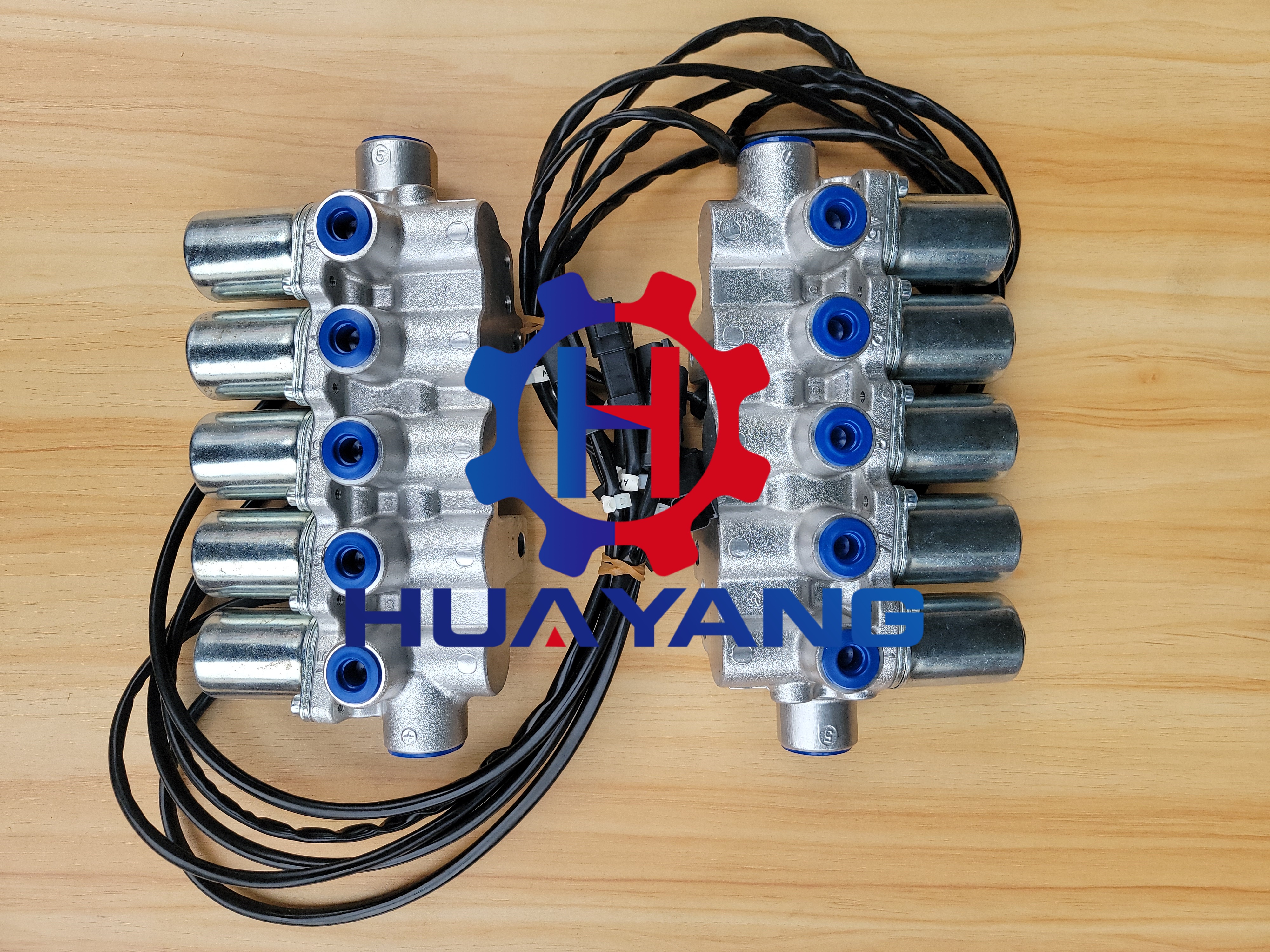 209-60-77240 Valve Assy For Komatsu PC600-7 PC750-7 Excavator Parts
