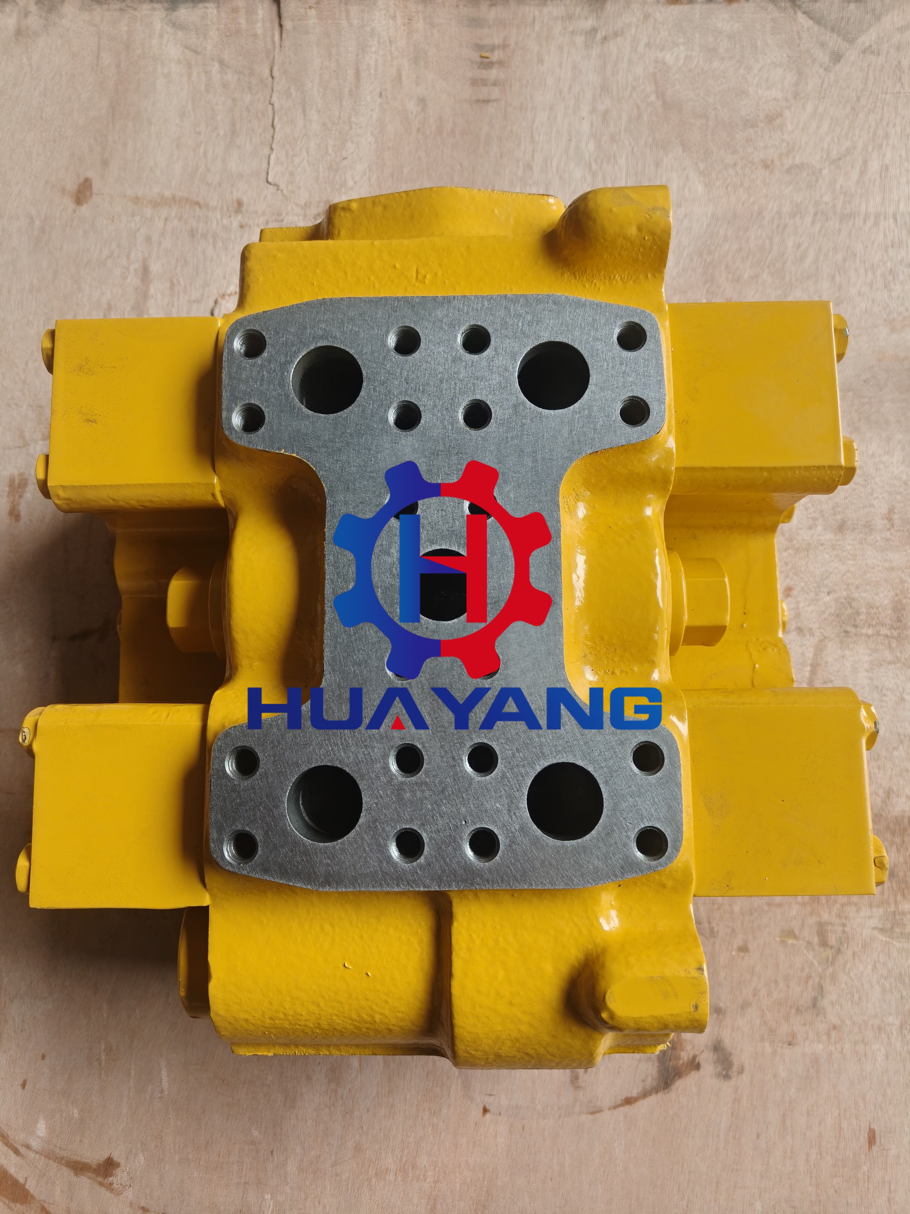 Komatsu – 709-62-11101, VALVE ASS Y
