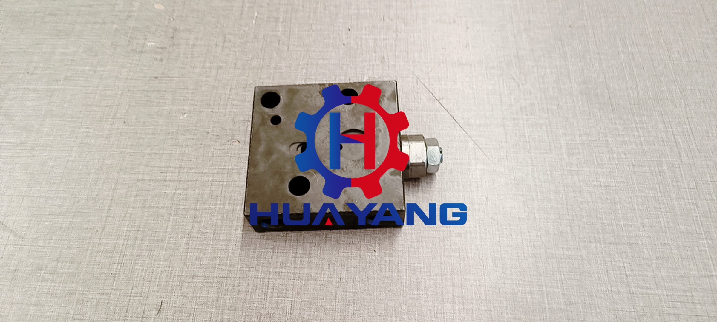  723-40-71900 Pressure Relief Valve For Komatsu PC220/300-8 Excavator Valve Part