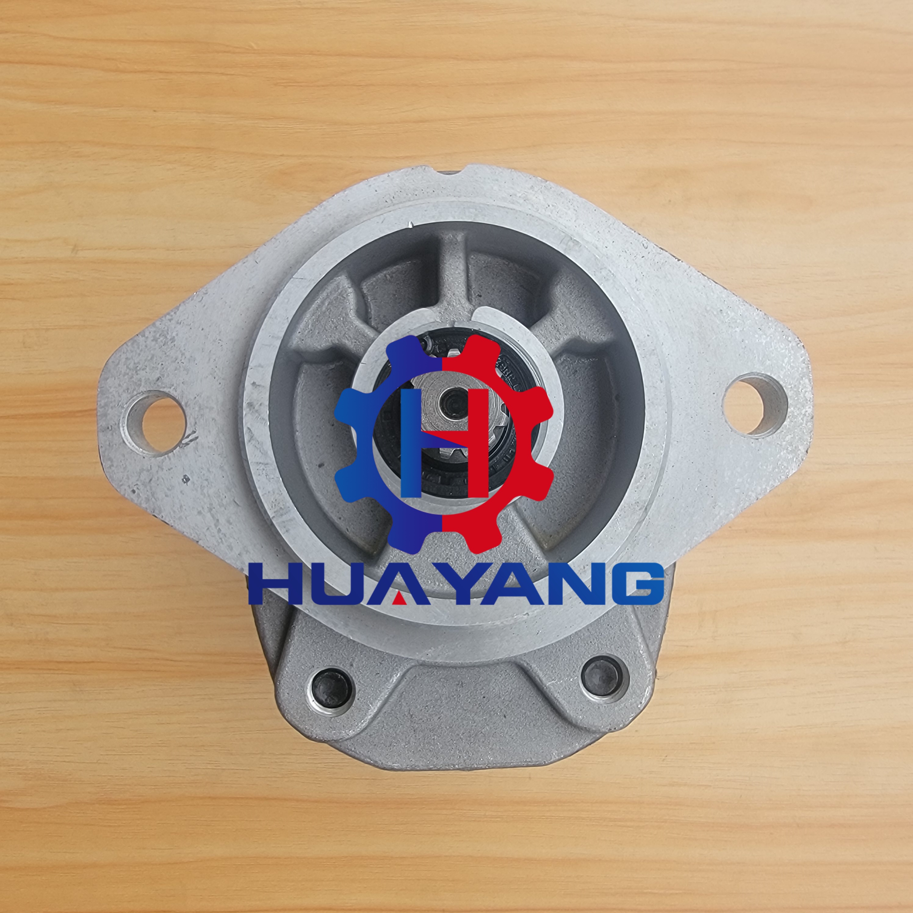 KOMATS-U Hydraulic Gear Pump 705-21-32051 for Bulldozer D85A-2/D85E-21/D85P-21 Gear Pump 7052132051 SAL40 One-Year Warranty