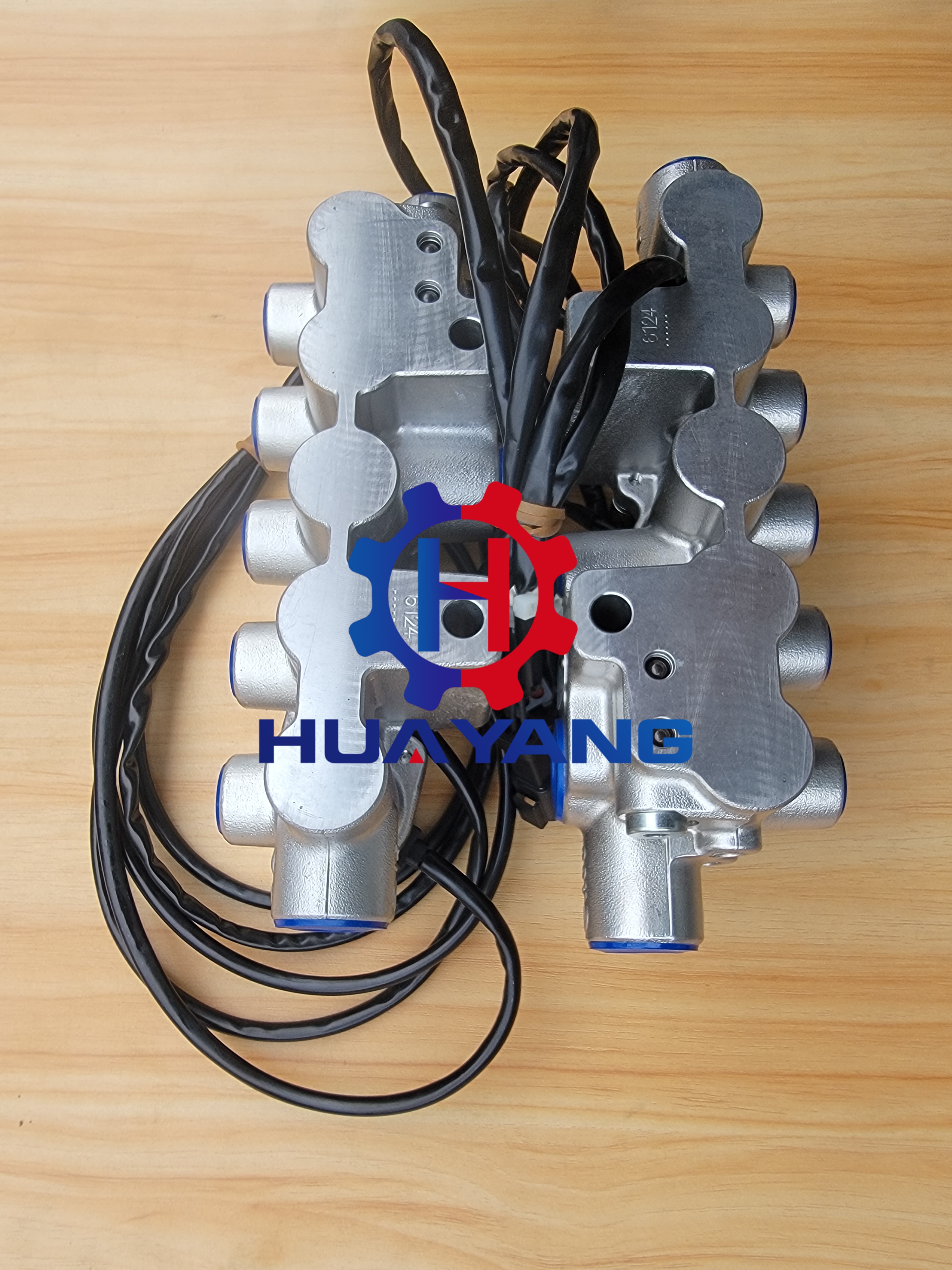209-60-77240 Valve Assy For Komatsu PC600-7 PC750-7 Excavator Parts