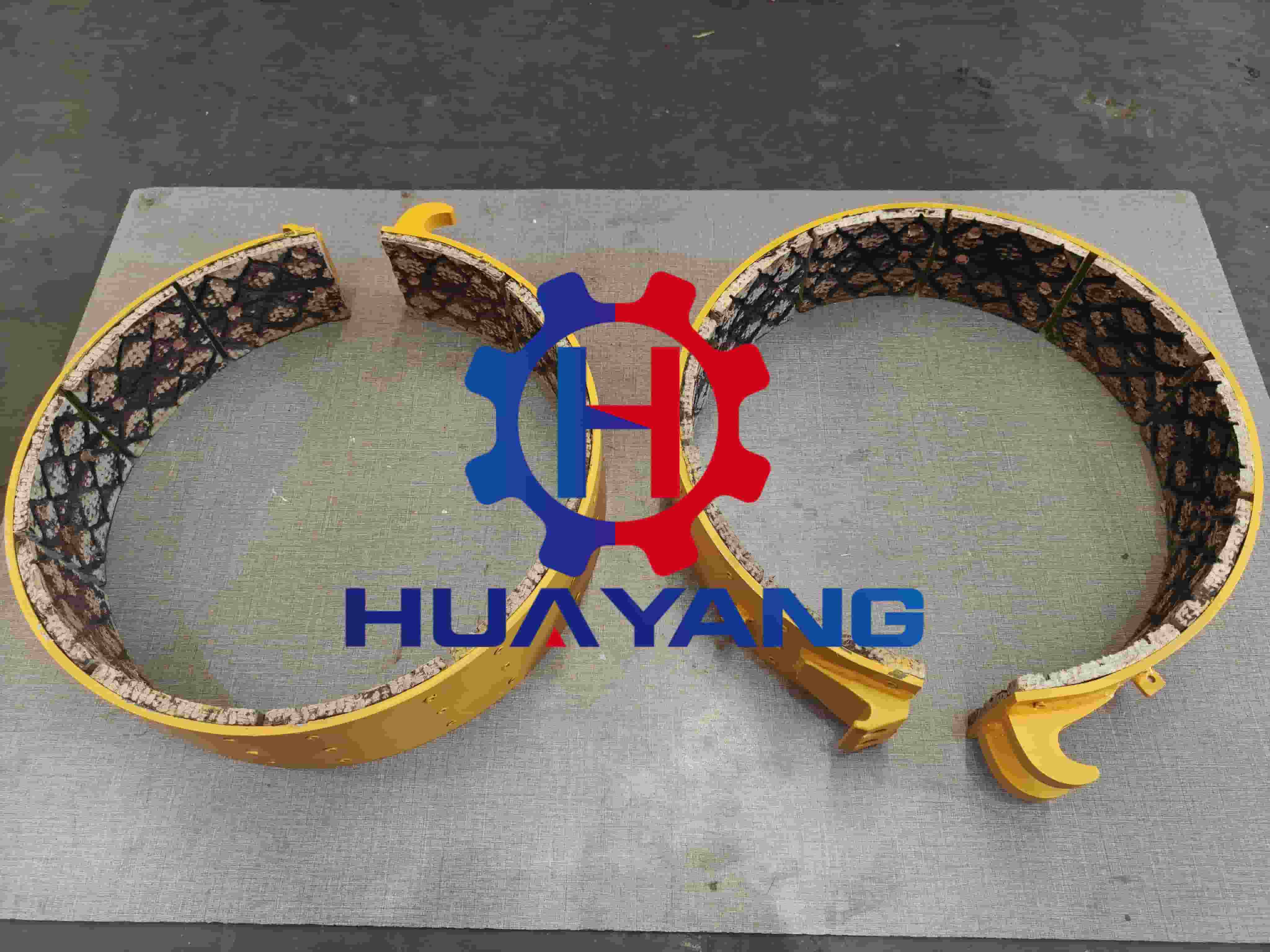 Brake Band Assy 130-33-72100 for Komatsu Bulldozer D50A-17 D50A-18 Parts