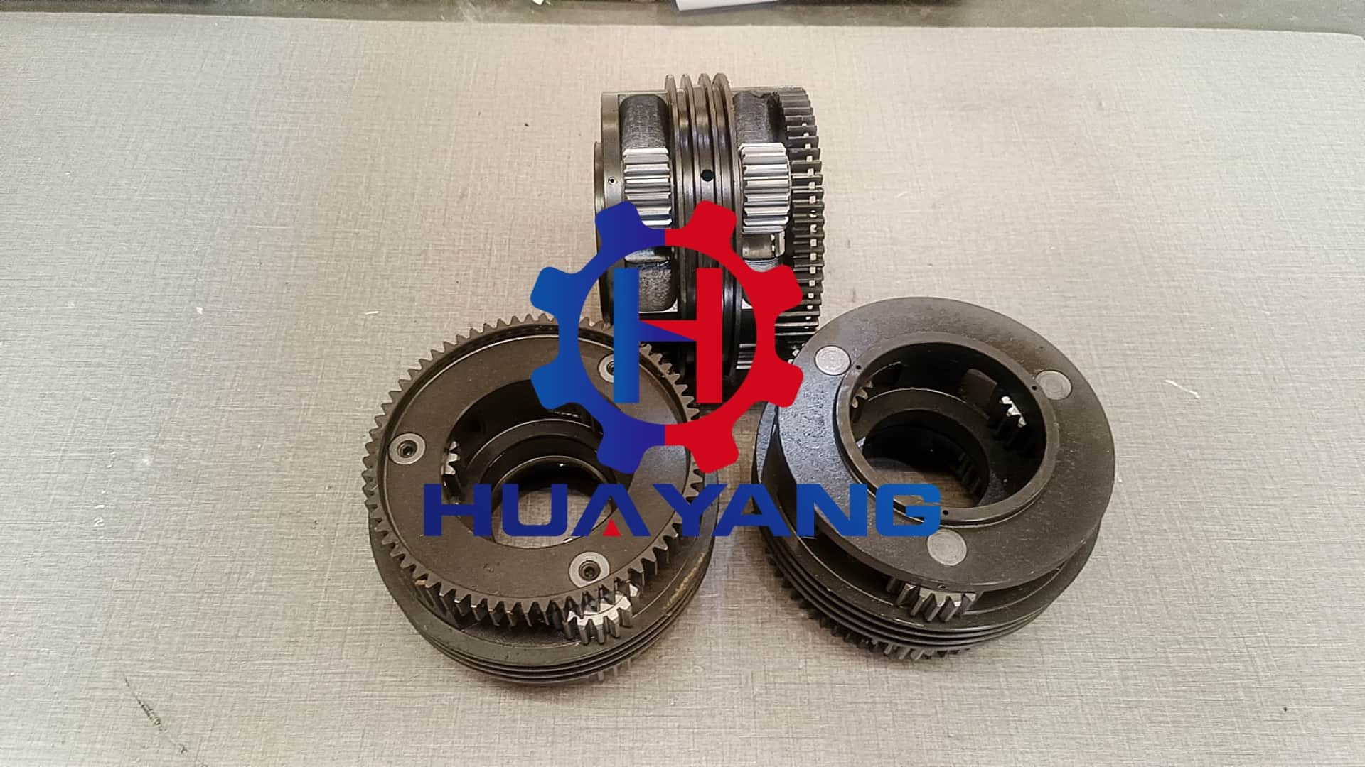 113-15-22321 Carrier Only 3 Hole Komatsu D31p-16 -17 -18 D31a-16