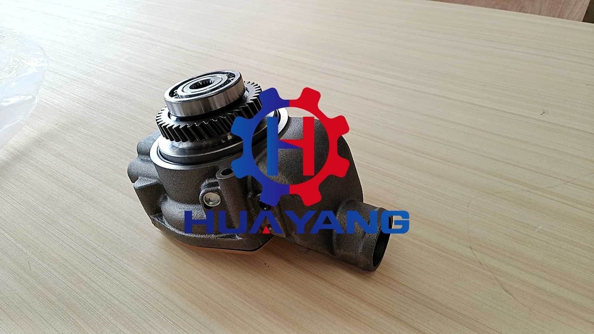 Water Pump 155-0067 for Caterpillar CAT 920, 930, 966F, D25C, D300B, D35C, D350C, 250B, 3304, 3306 Engine