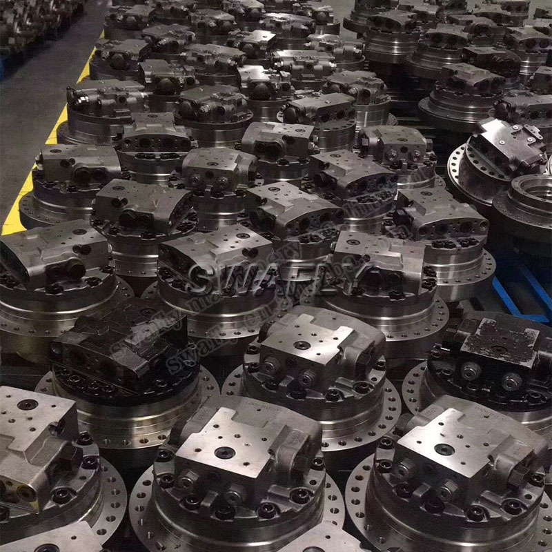 Bobcat 325 Final Drive With Motor