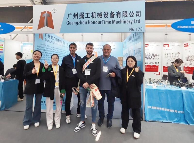 Photos of customers at major exhibitions