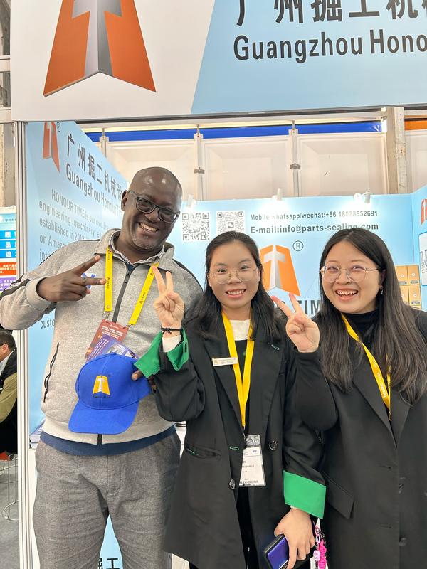 Photos of customers at major exhibitions