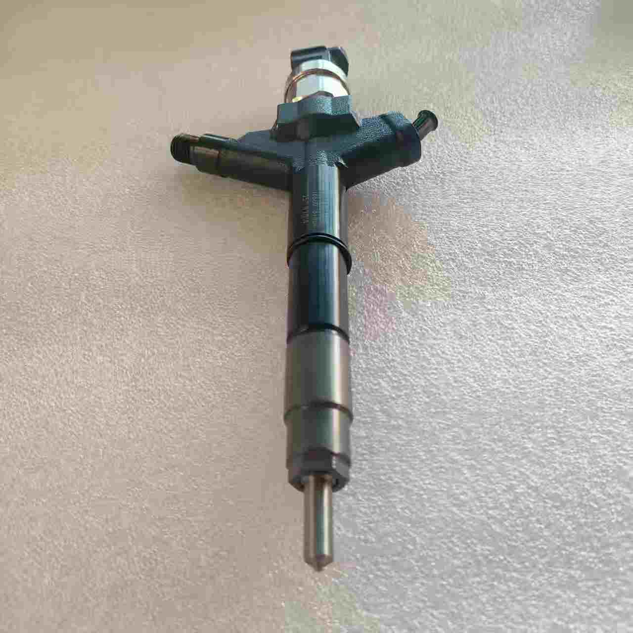 295050-1060 injector 295050-1060, 16600-3XN0A 