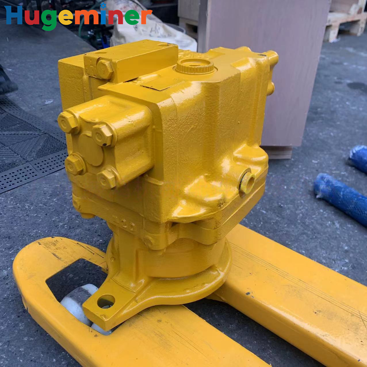 Komatsu PC400-6 Slew Motor Assembly, Swing Pump Gearbox, and Transmission Gearbox Assembly - Your Source for Genuine and Aftermarket Parts