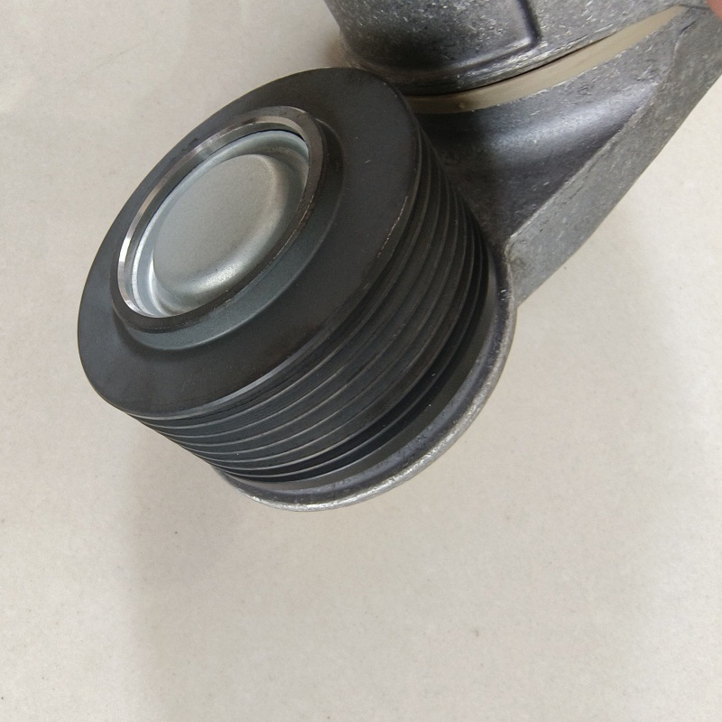 Global Market Volvo Excavator Aftermarket Idler Parts                6754-61-4111 for PC20-ton & PC30-ton Machines        