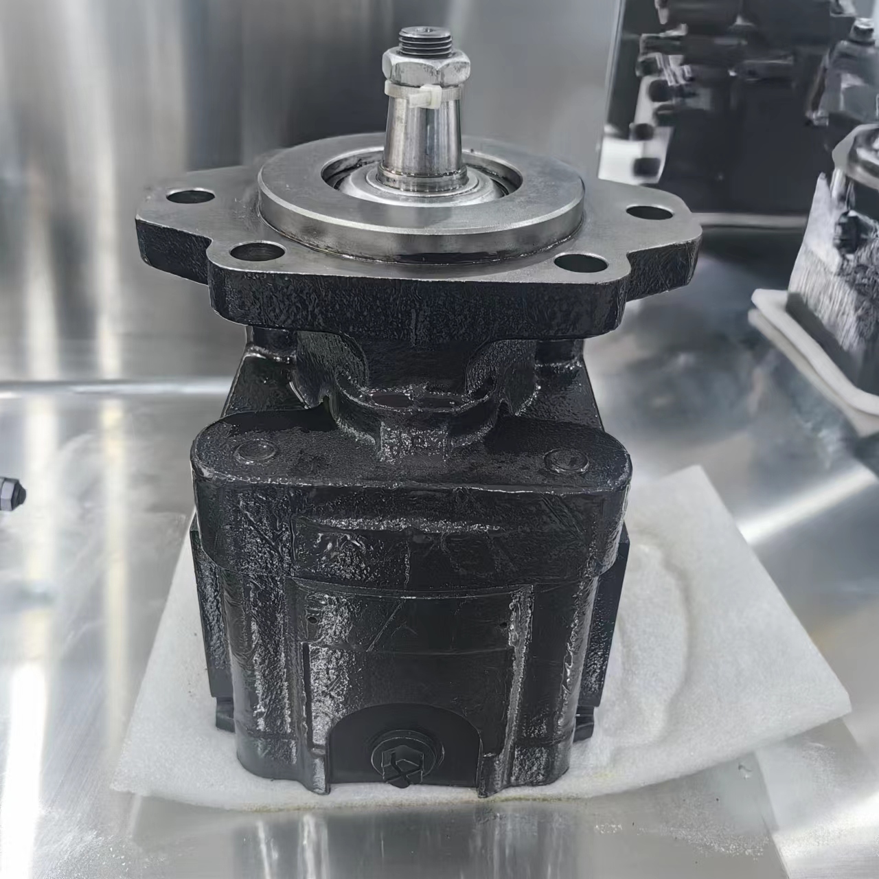 Liugong 945/948/950/952/956/960 Excavator hydraulic pump Kasapa fan motor