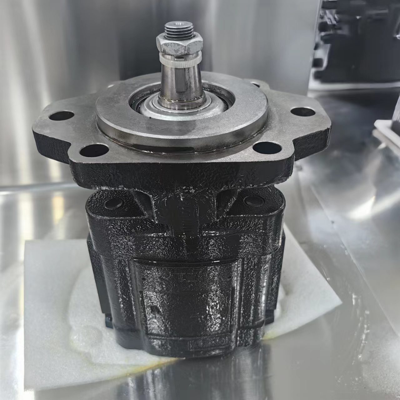 Liugong 945/948/950/952/956/960 Excavator hydraulic pump Kasapa fan motor