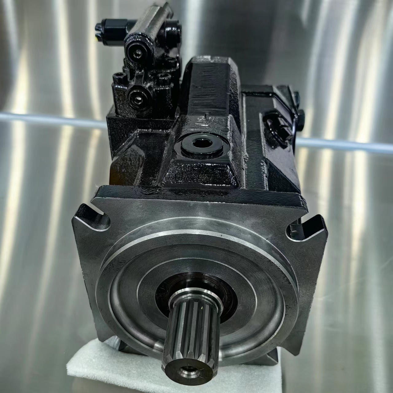 CAT Hydraulic Pump 358-5084