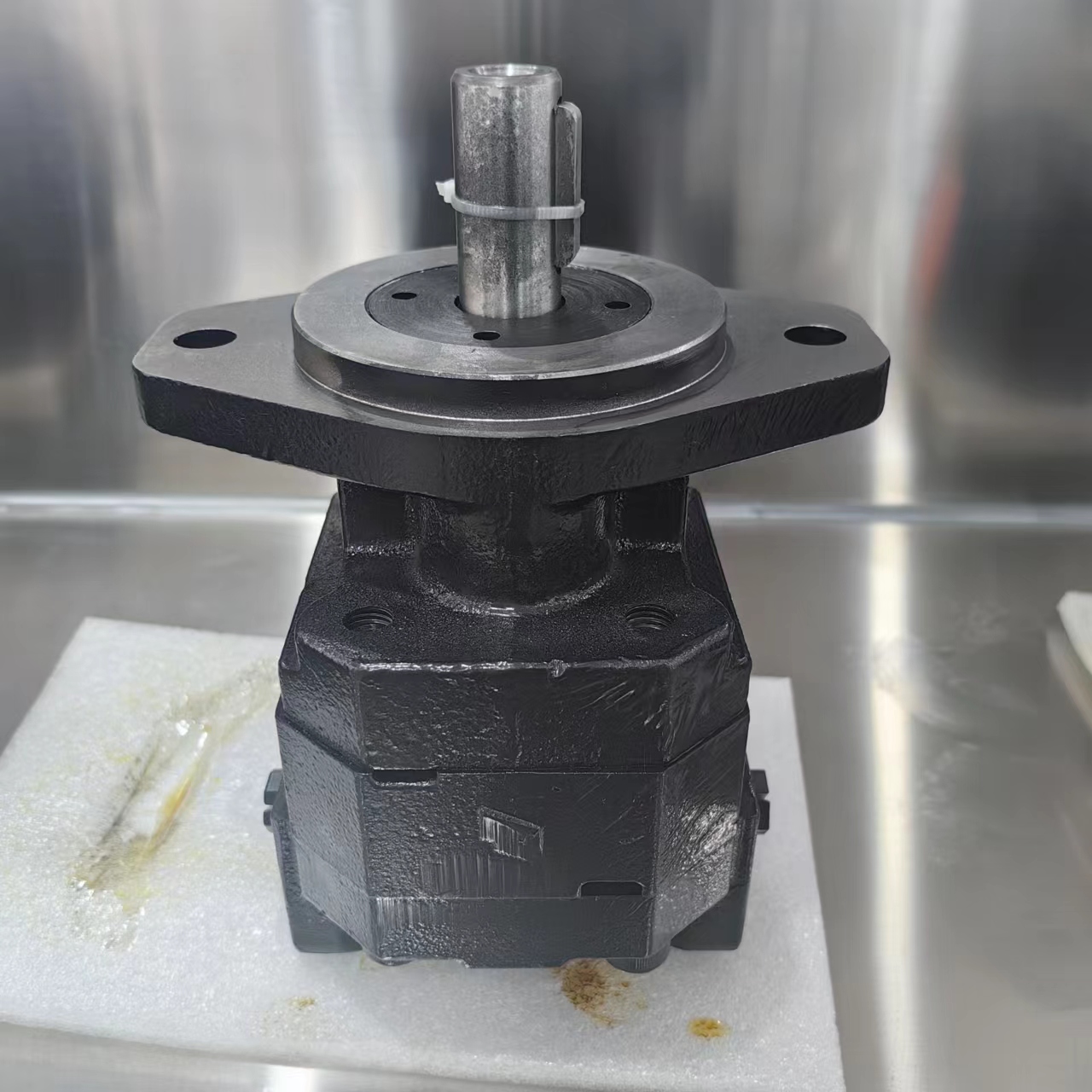 Sany 485 Excavator Hydraulic Pump Gear Fan Motor