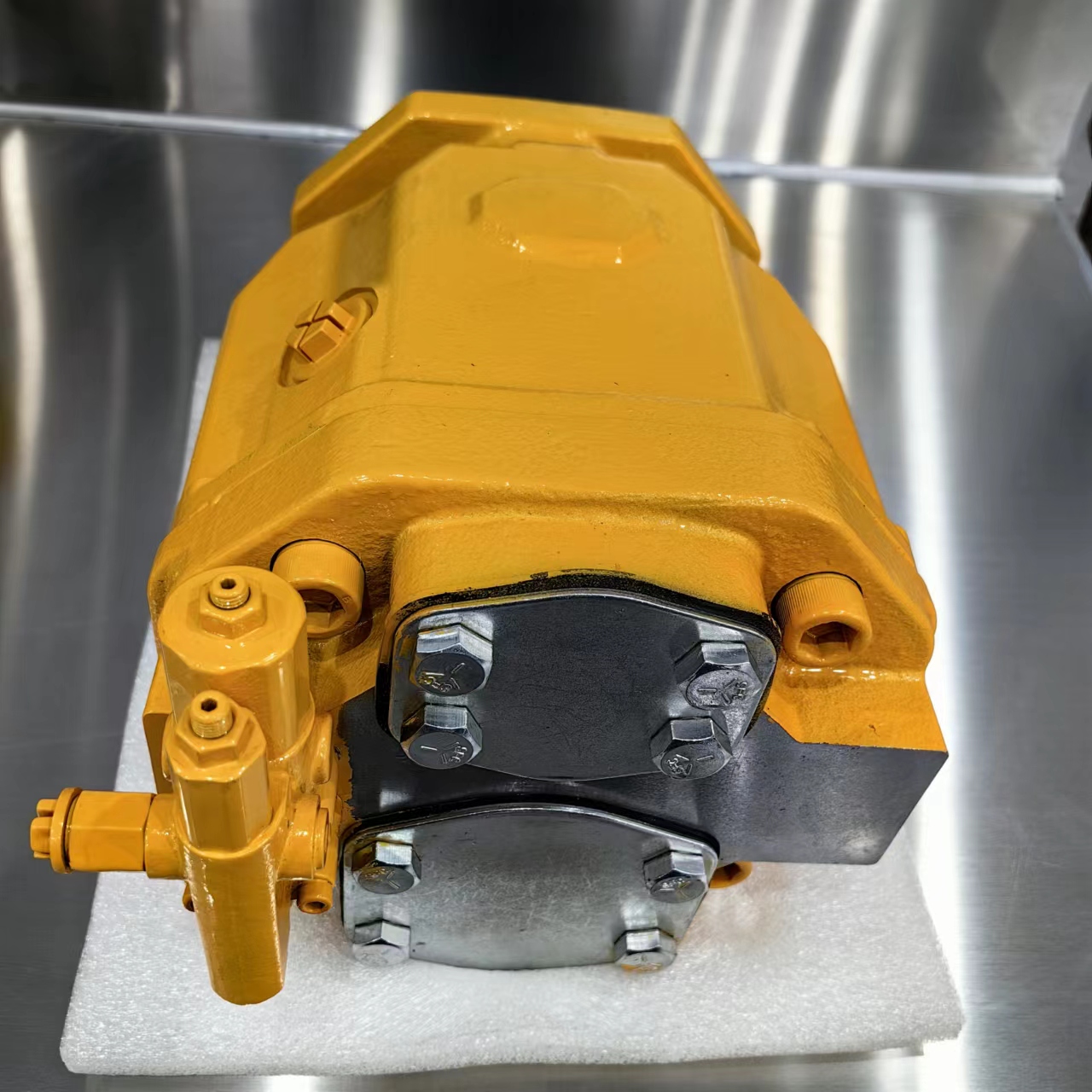 CAT Wheel Loader Hydraulic Pump 367-8077 20R-7879