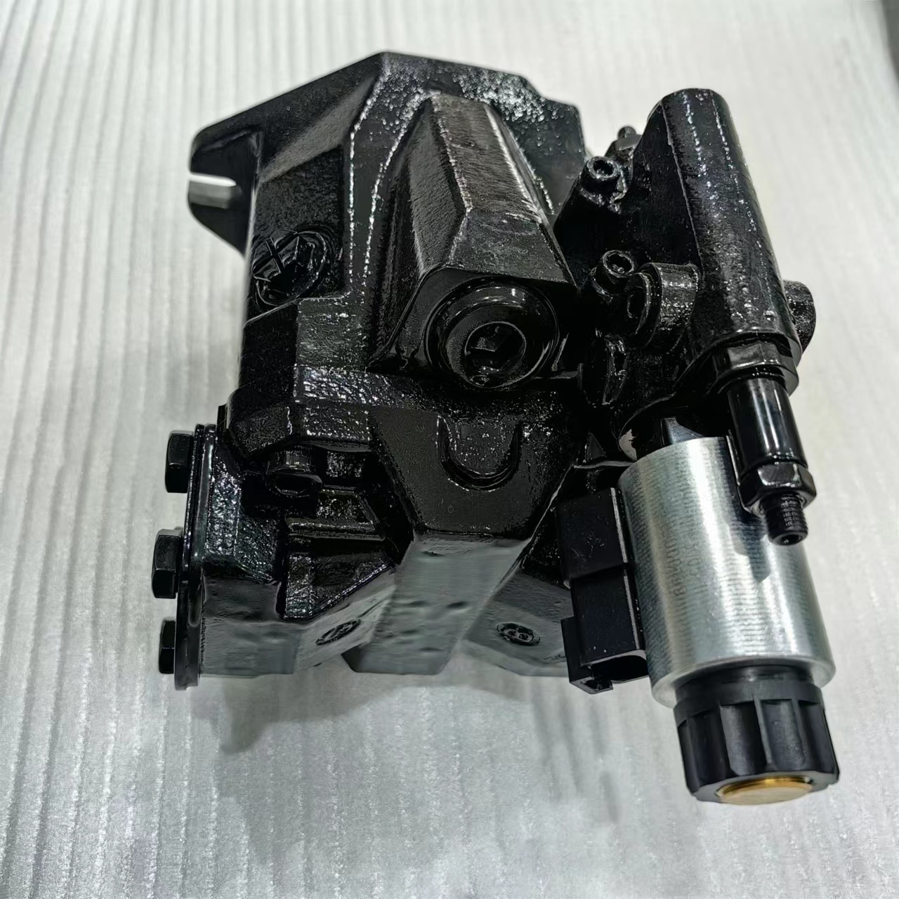 VOE11708991 11708080 12735906 Volvo articulated truck hydraulic pump