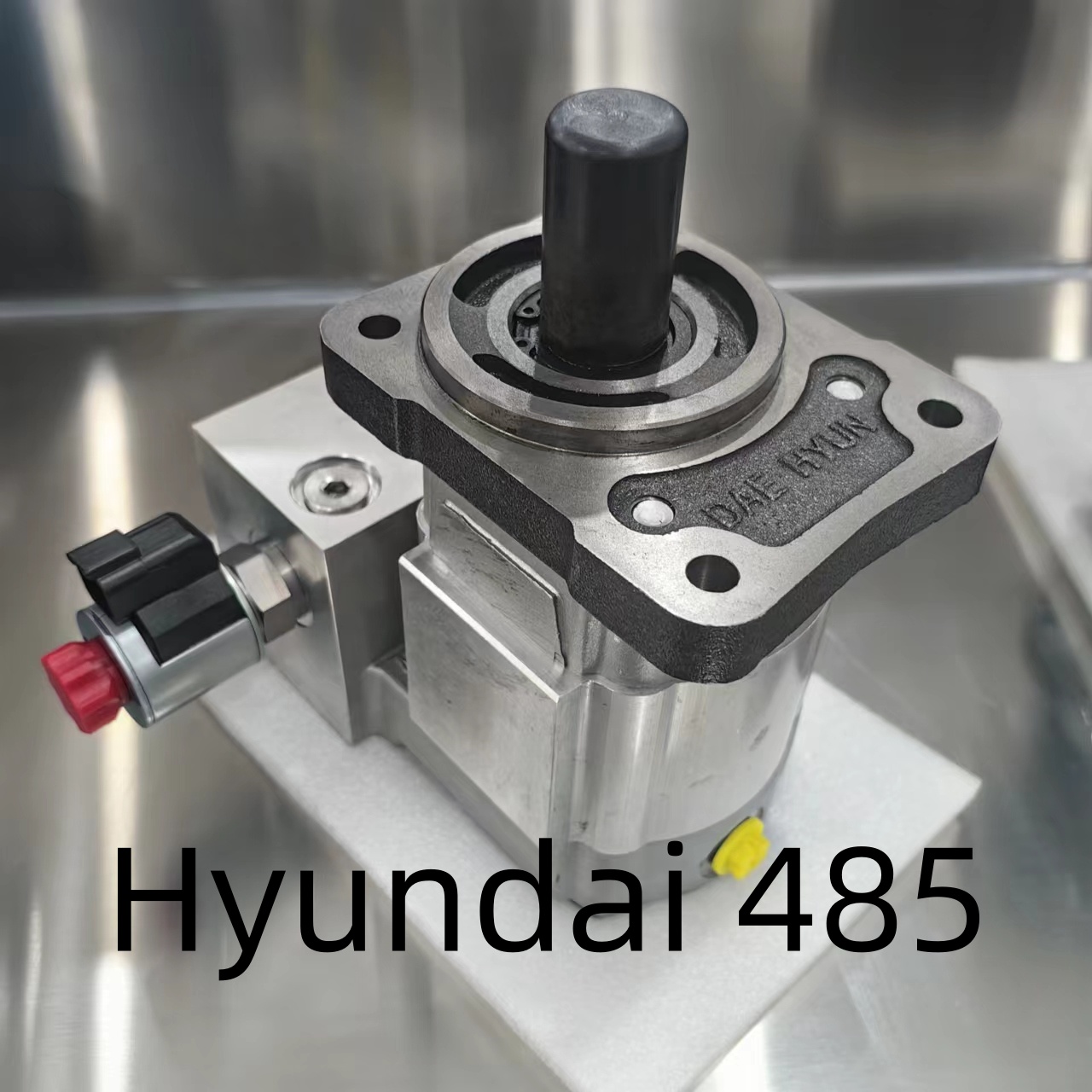 现代485挖掘机液压泵风扇马达