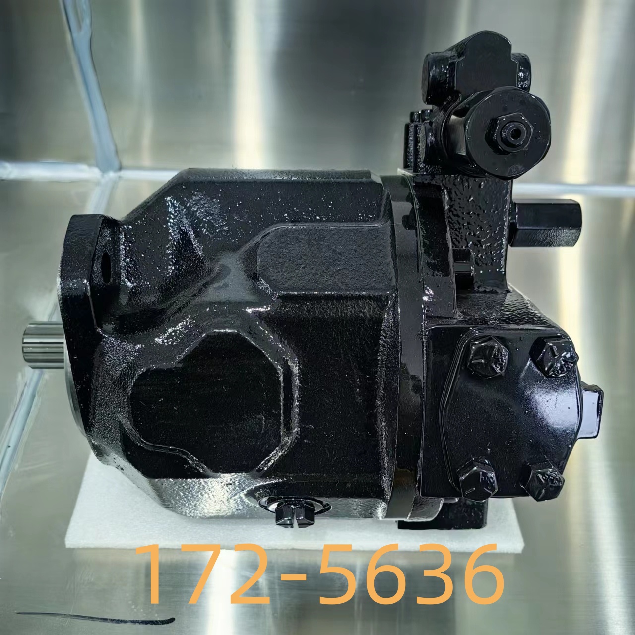 CAT 履带式推土机液压泵172-5636