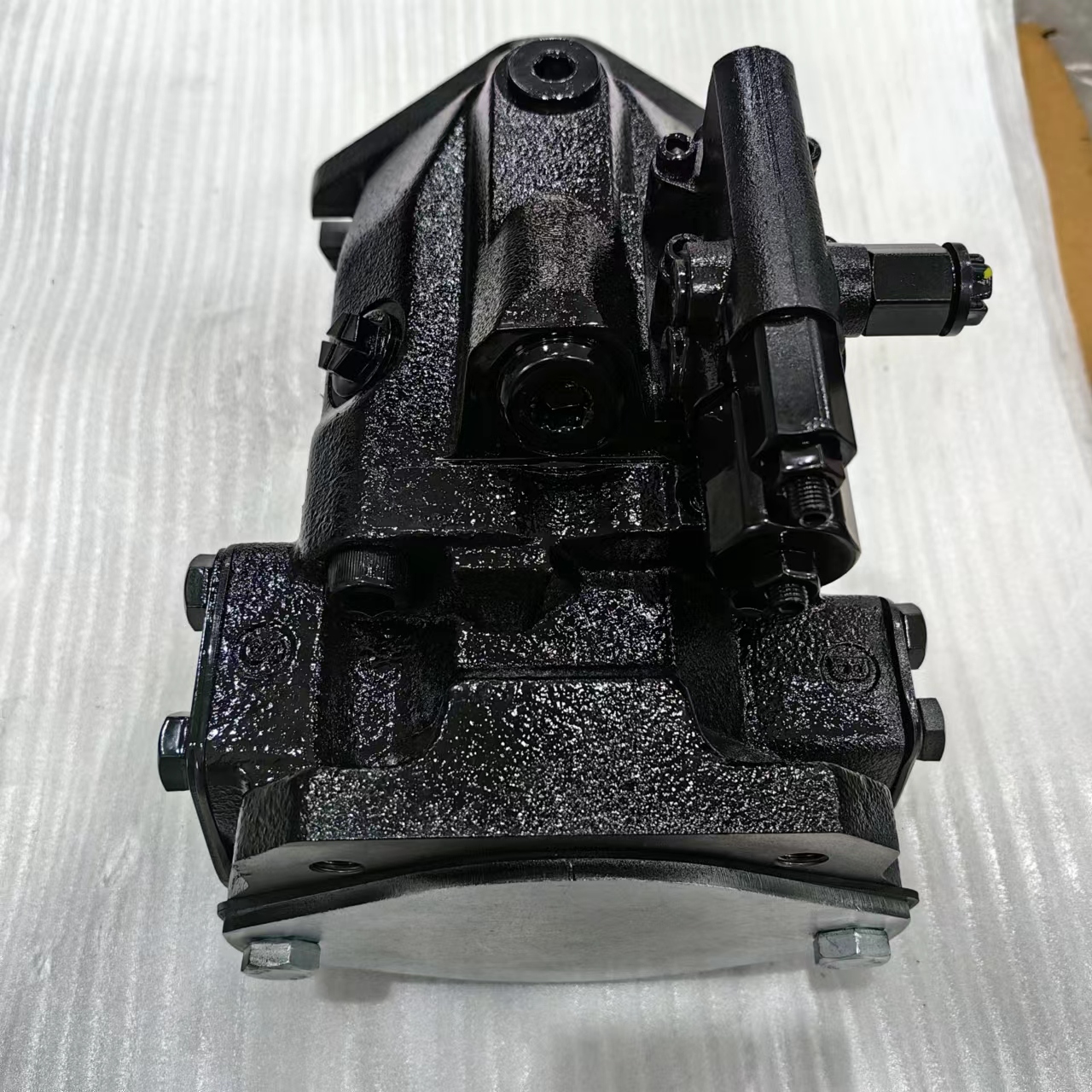 VOE15020177, 15020177 Volvo articulated truck hydraulic pump