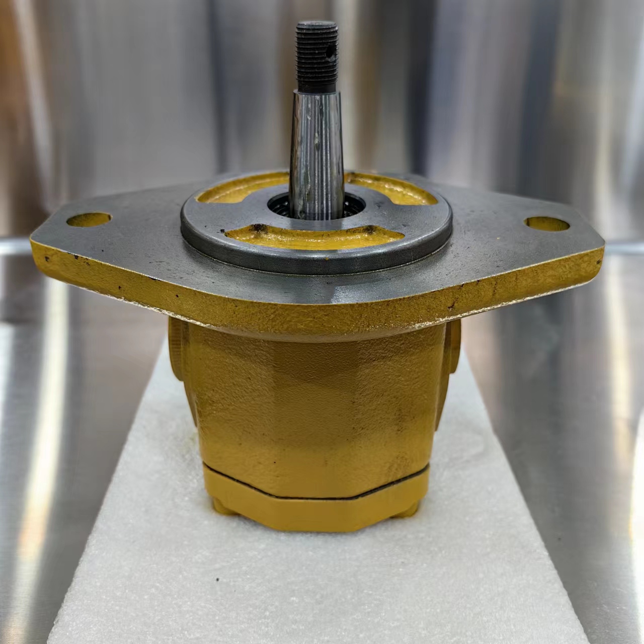 CAT 330C Excavator Hydraulic Pump Gear Pump 2835992, 194-8384